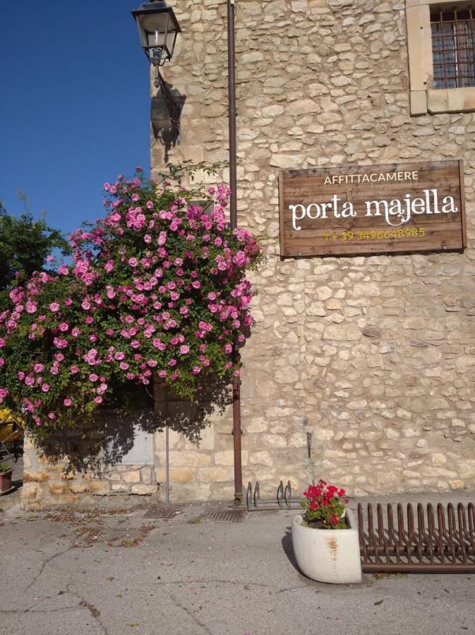 Affittacamere Porta Majella San Valentino in Abruzzo Citeriore Esterno foto